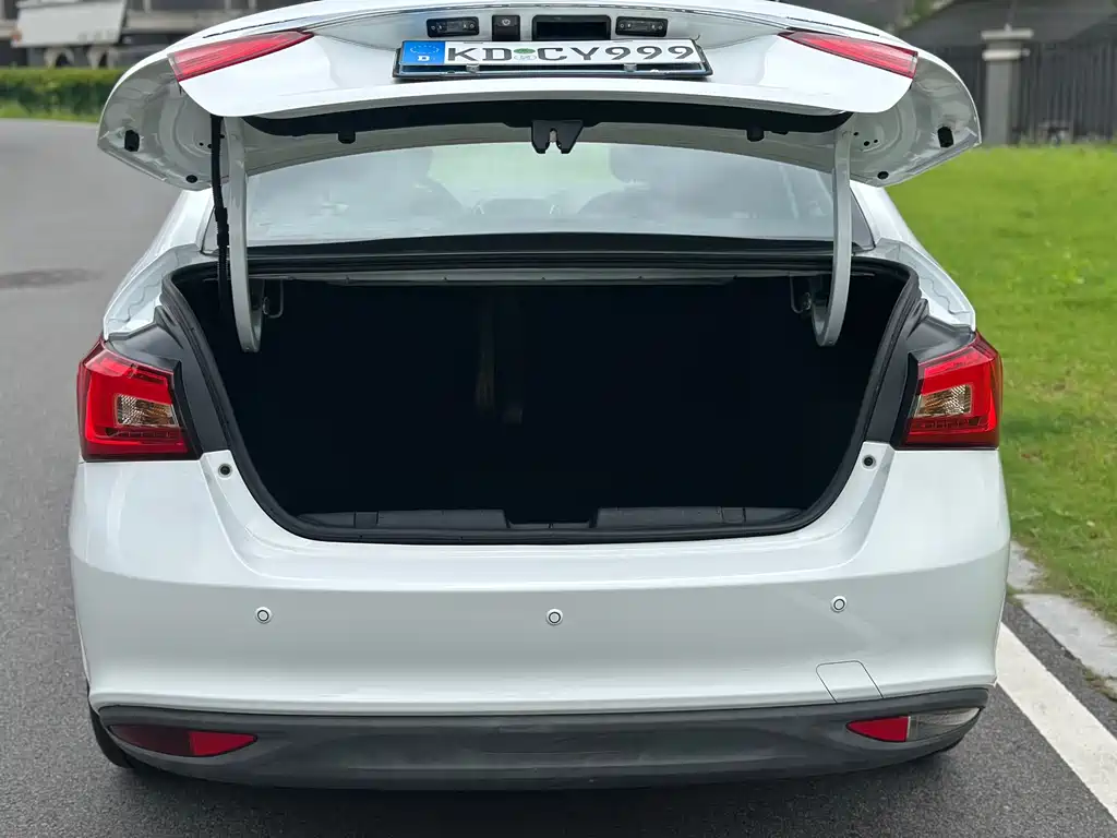 Chery Arrizo 5 — миниатюра 14