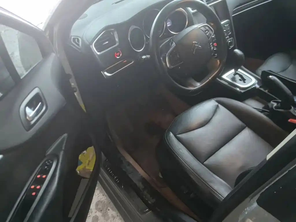 Citroen C4L — миниатюра 16