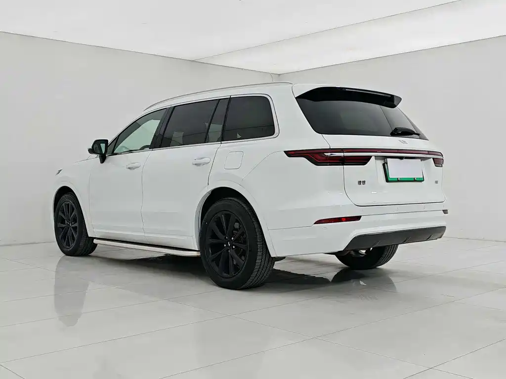 Li Auto ONE 2020 6 мест