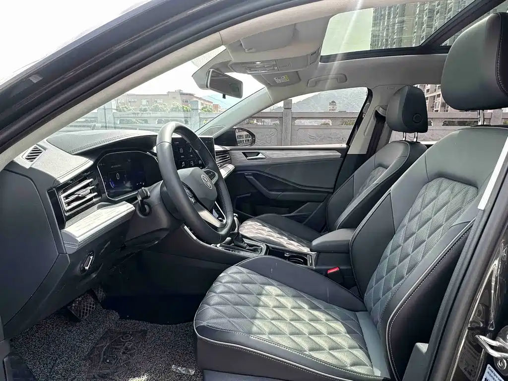 Volkswagen Sagitar — миниатюра 4