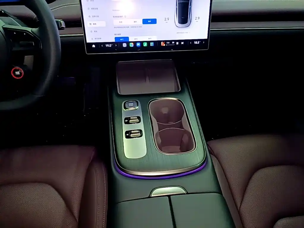 Xiaomi SU7 — миниатюра 14