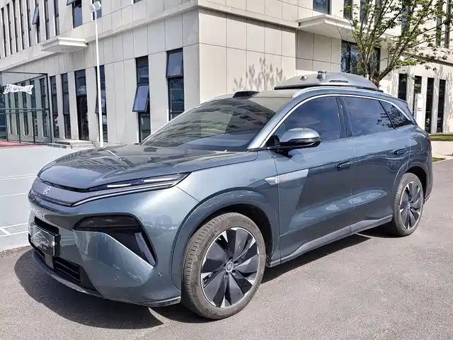 2025 BYD Tang