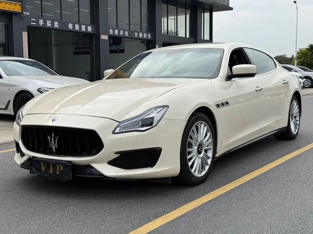 Maserati Quattroporte 2016