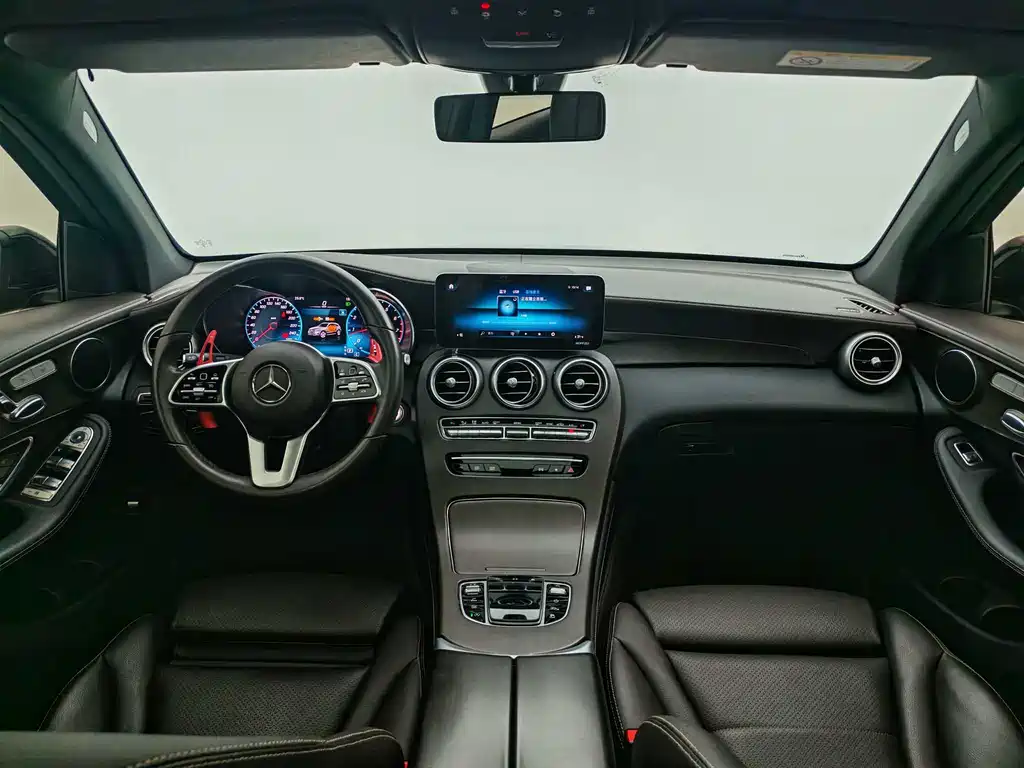 Mercedes-Benz GLC 2021 GLC 260 L 4MATIC