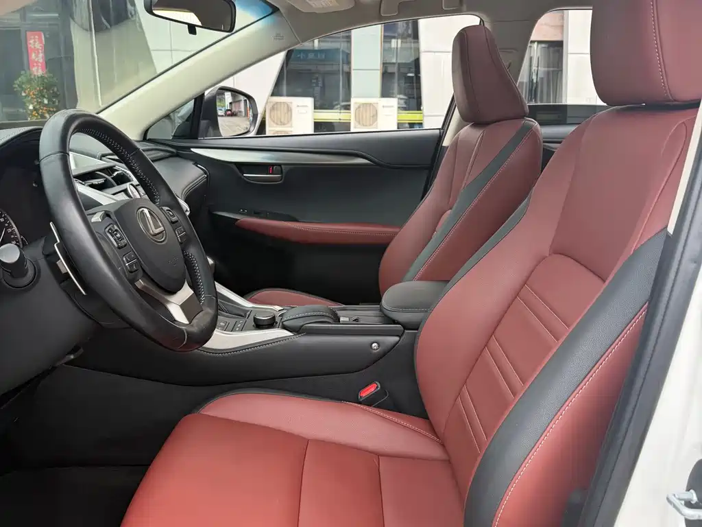 Lexus NX — миниатюра 7