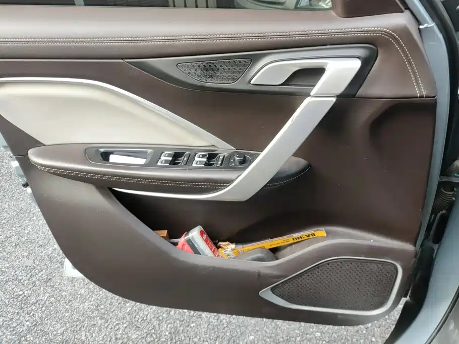 Geely Jia Ji — миниатюра 7