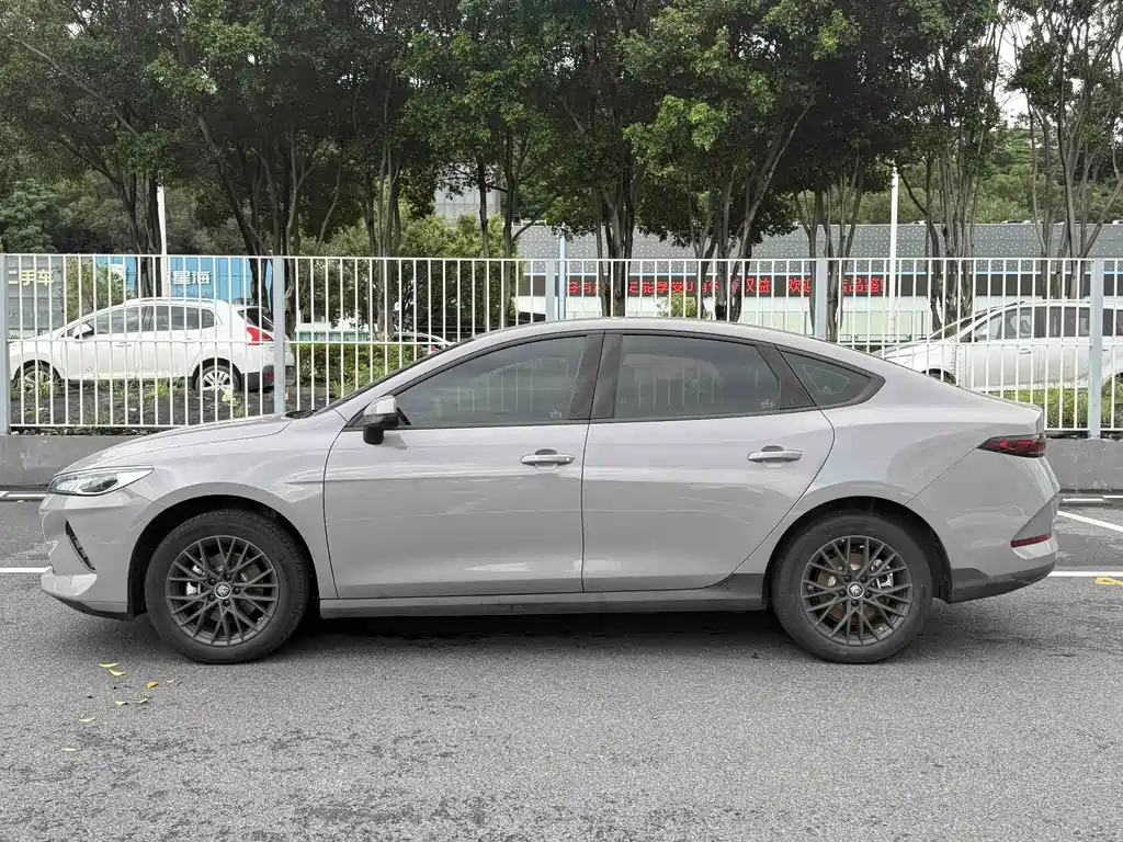 BYD Qin PLUS — миниатюра 11
