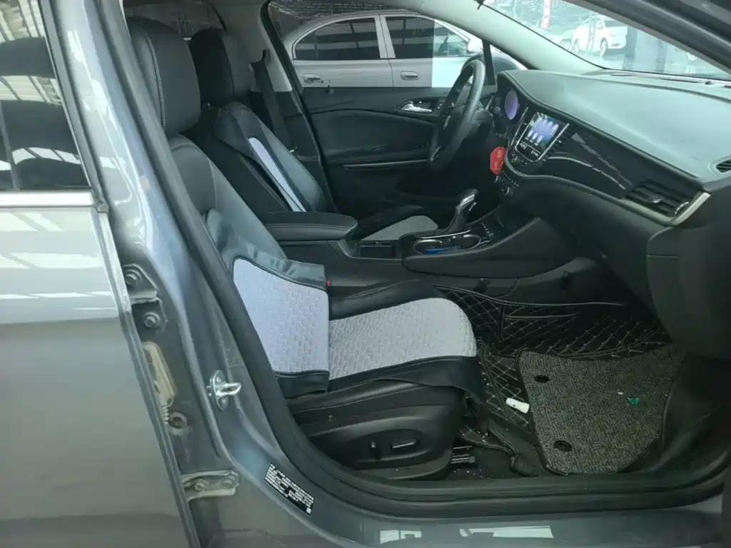 Buick Verano — миниатюра 25