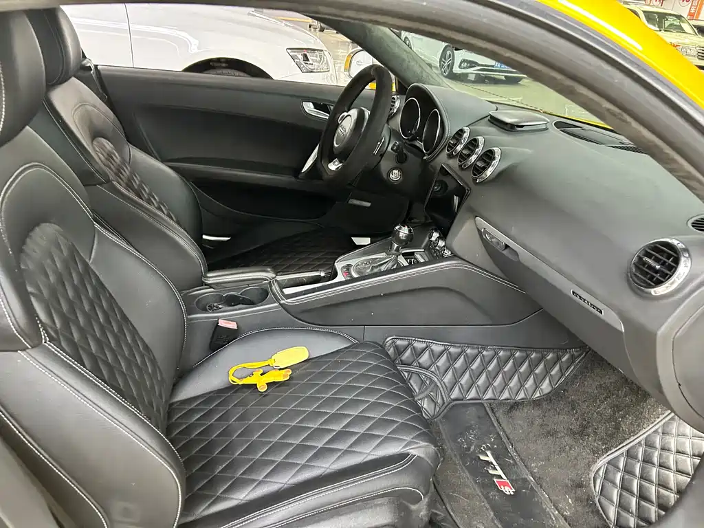 Audi TTS — миниатюра 8