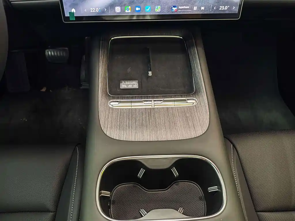 Xiaomi SU7 — миниатюра 15
