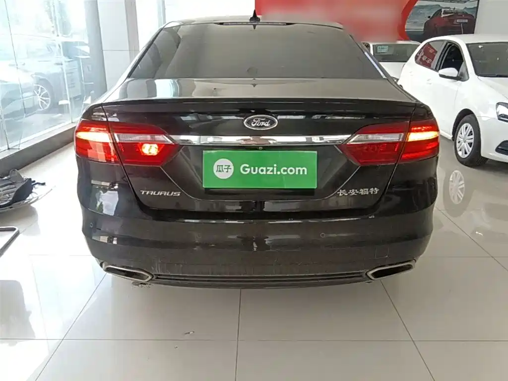 Ford Taurus 2017 EcoBoost 245 Fashion