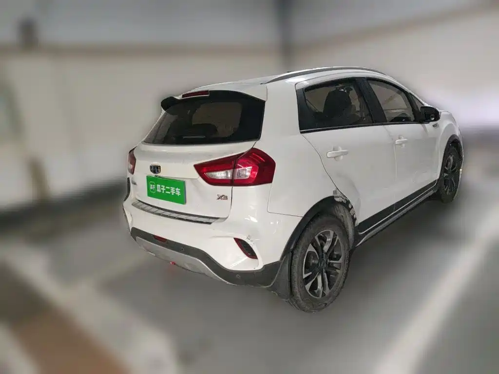 Geely Vision X3 — миниатюра 5