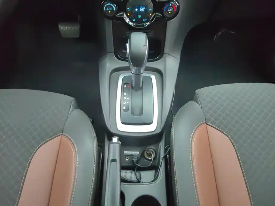 Ford Fiesta — миниатюра 16