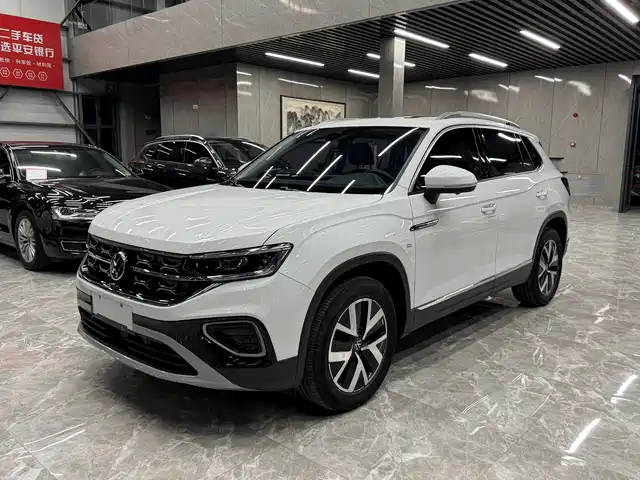 2023 Volkswagen Tayron