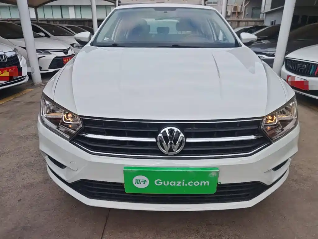 Volkswagen Bora — миниатюра 3