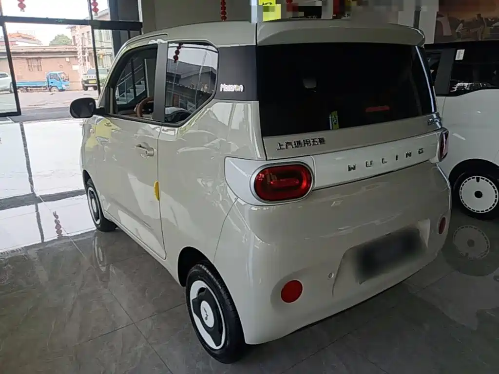 Wuling MINIEV — миниатюра 5