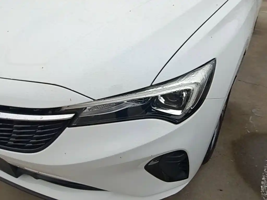 Buick Verano — миниатюра 24