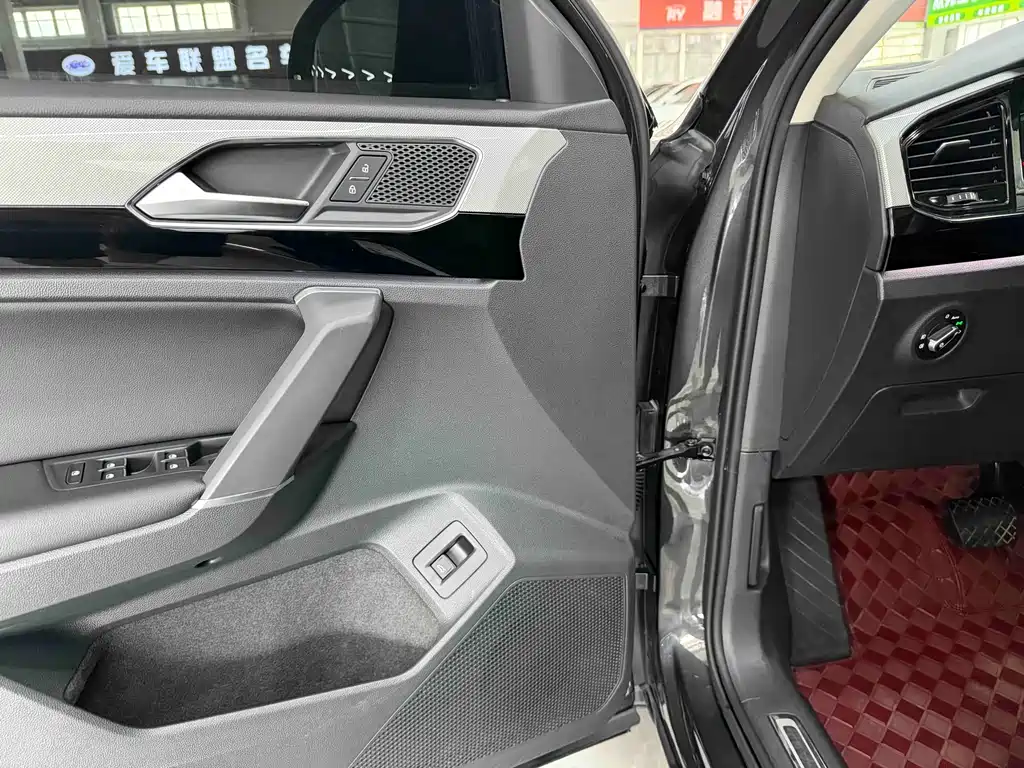 Volkswagen Tayron 2022 280TSI Luxury Smart Connect