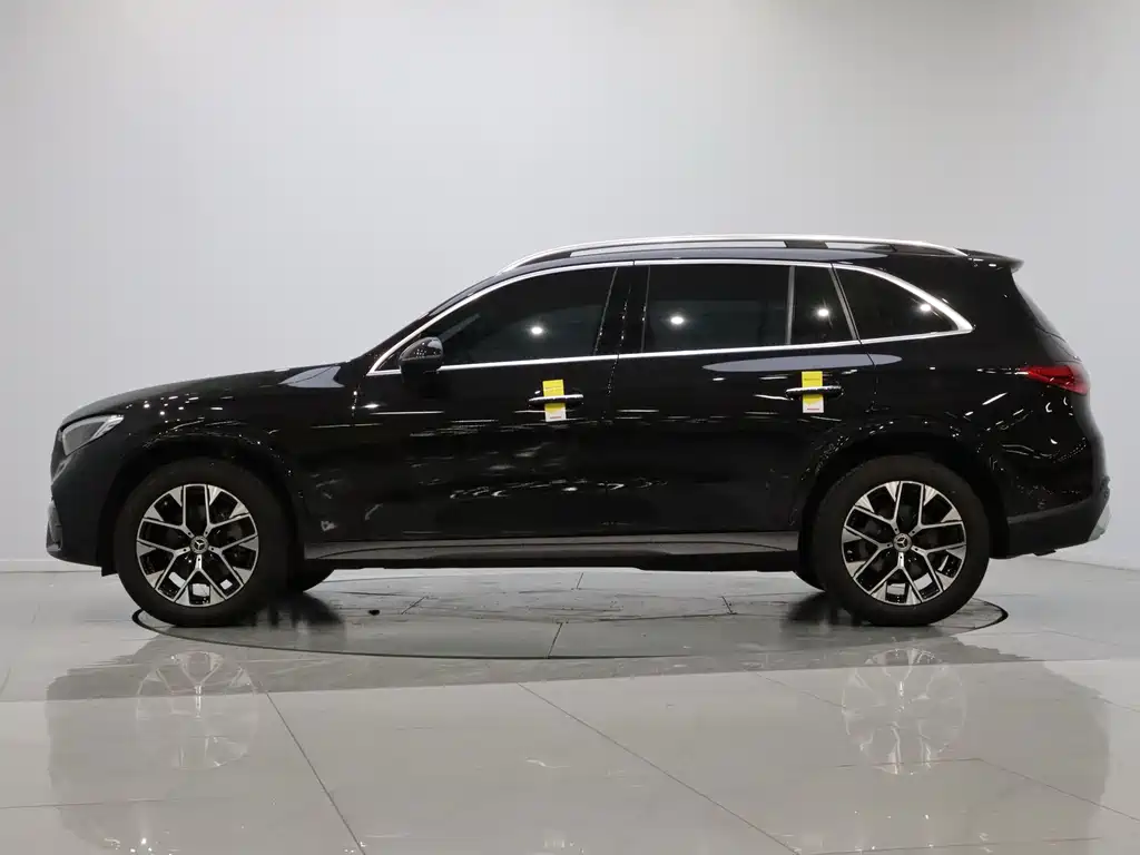 Mercedes-Benz GLC 2024 GLC 260 L 4MATIC Luxury 5 мест