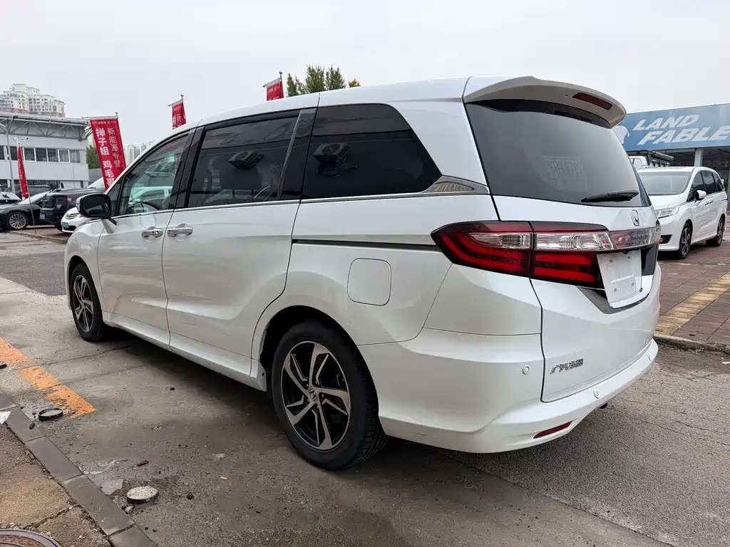 Honda Odyssey — миниатюра 16