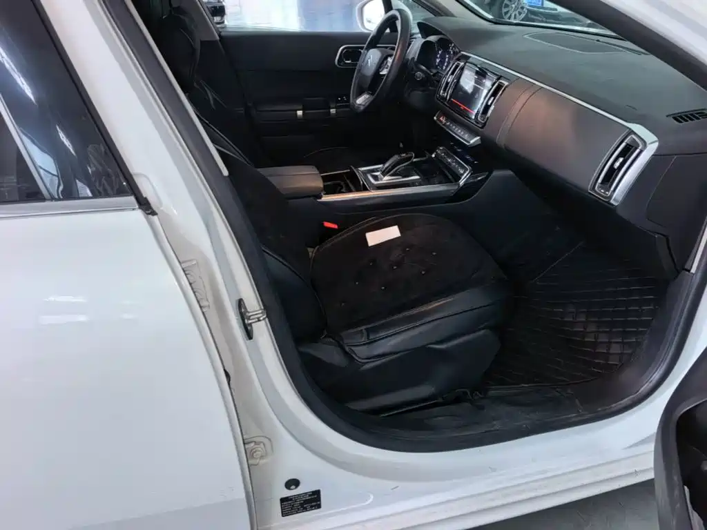 Citroen C6 — миниатюра 25