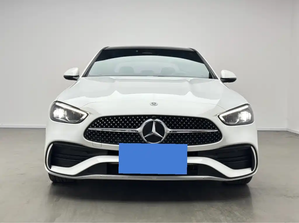 Mercedes-Benz C-Class — миниатюра 2
