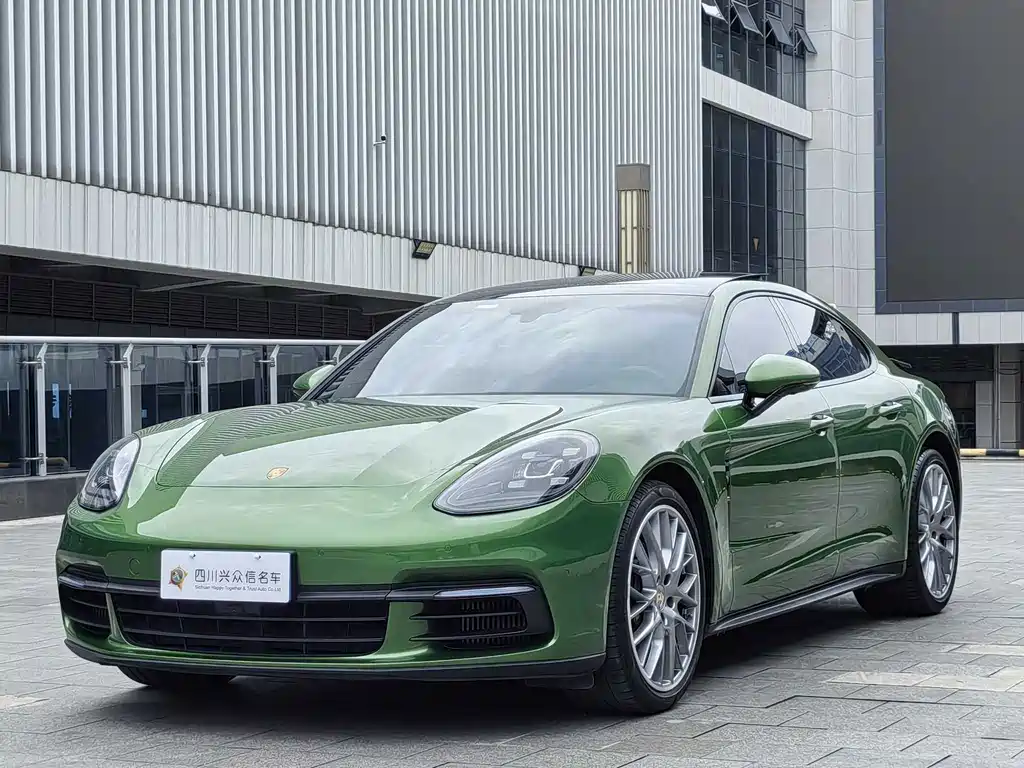 Porsche Panamera — миниатюра 2