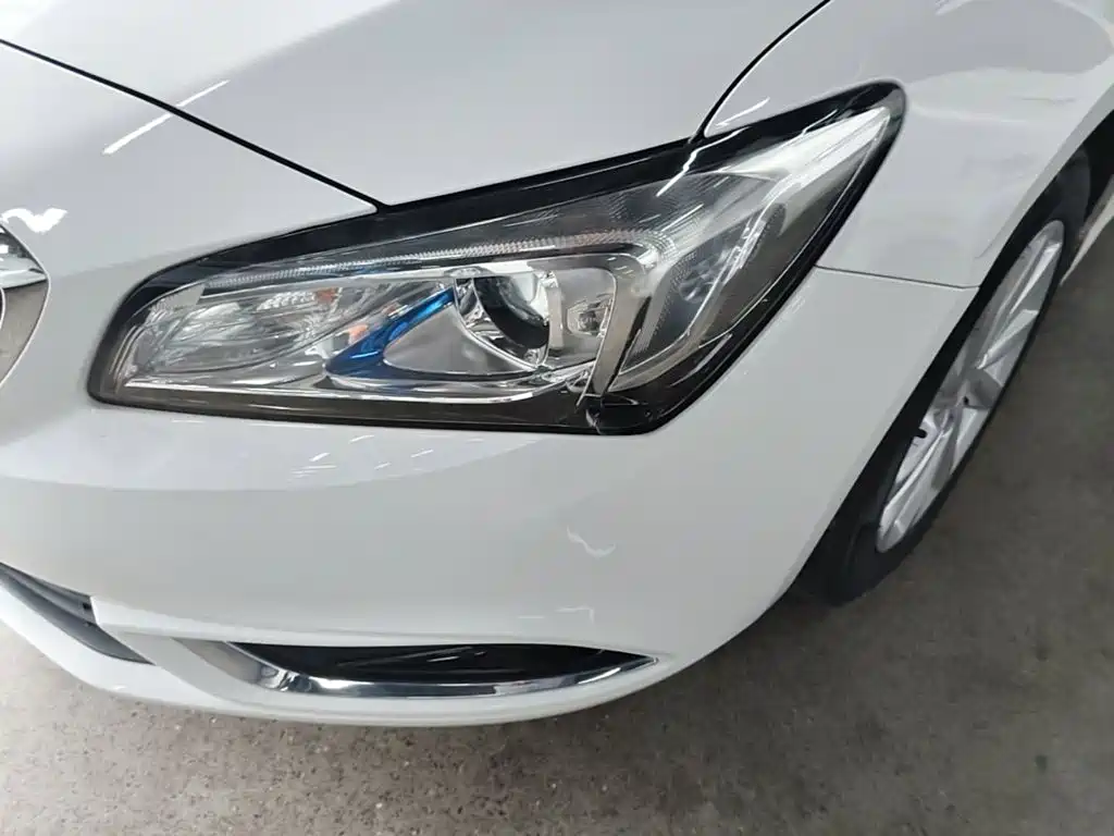 Buick Verano — миниатюра 24