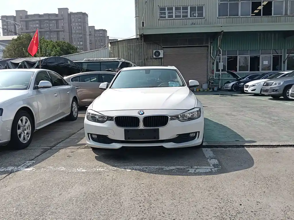 BMW 3 Series 3 2013 320i Fashion