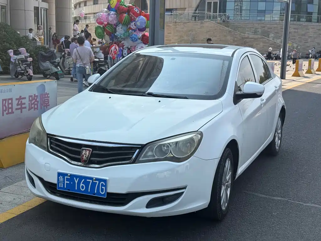 Roewe 350 — миниатюра 5