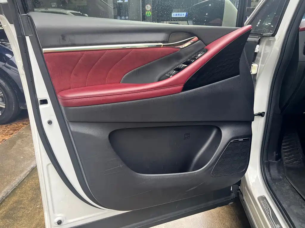 GAC Motor Trumpchi M8 — миниатюра 16
