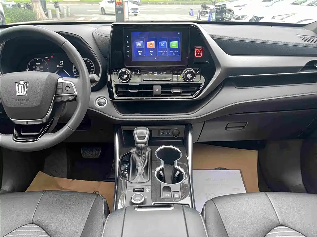 Toyota Crown Kluger — миниатюра 22