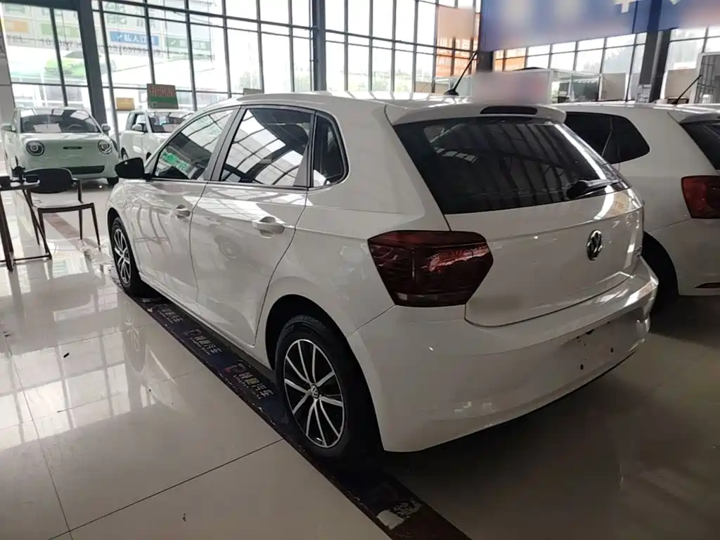Volkswagen Polo — миниатюра 5