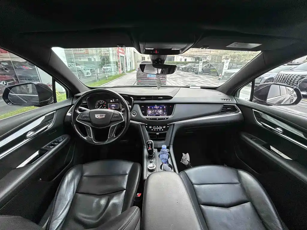 Cadillac XT5 — миниатюра 9