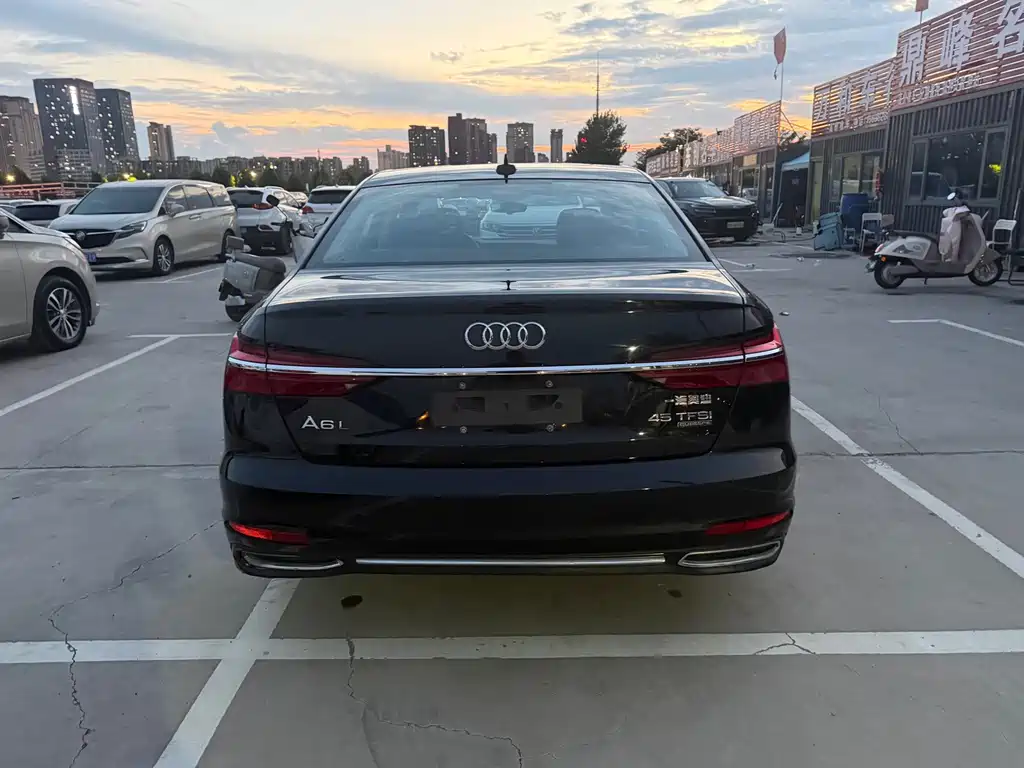 Audi A6L — миниатюра 8
