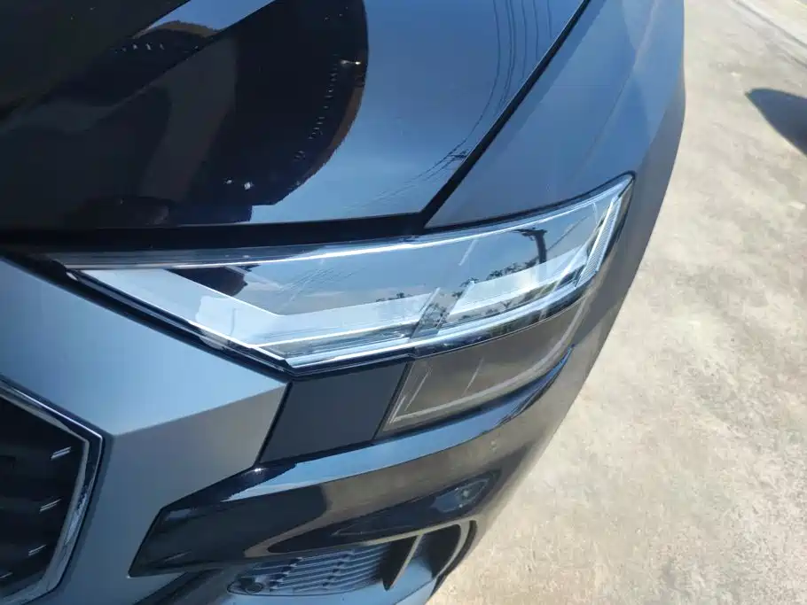 Audi Q8 — миниатюра 5