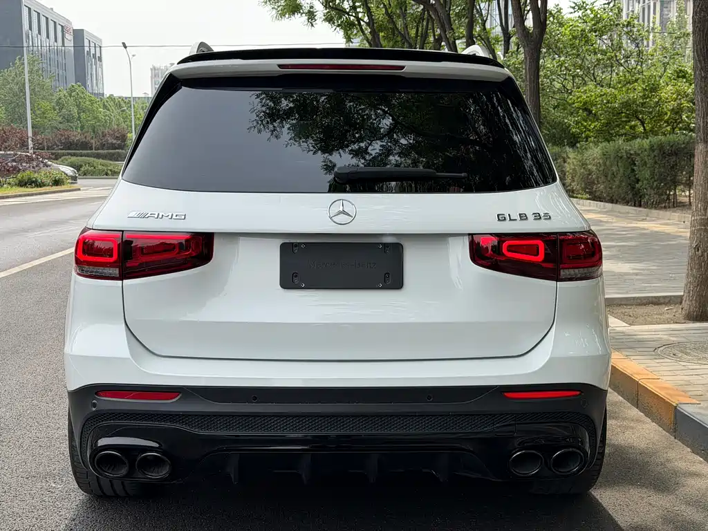 Mercedes-Benz GLB A MG 2023 AMG GLB 35 4MATIC