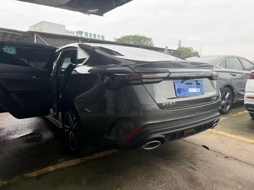 Geely Binrui — миниатюра 15