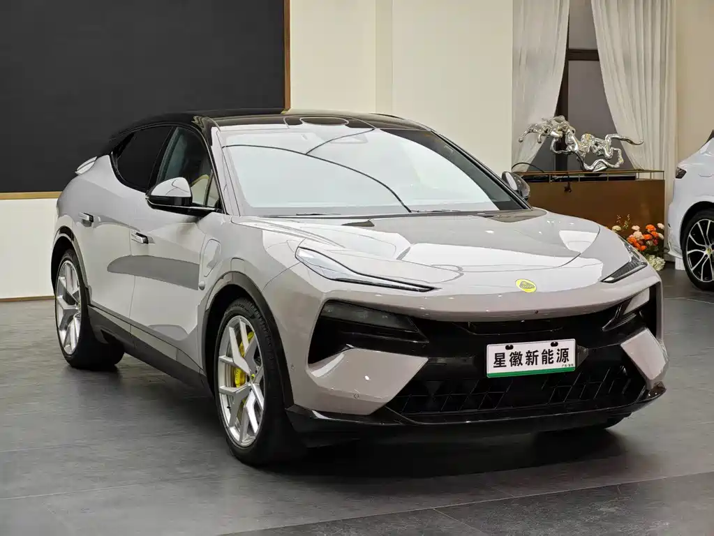 Lotus Eletre 2023 ELETRE R+