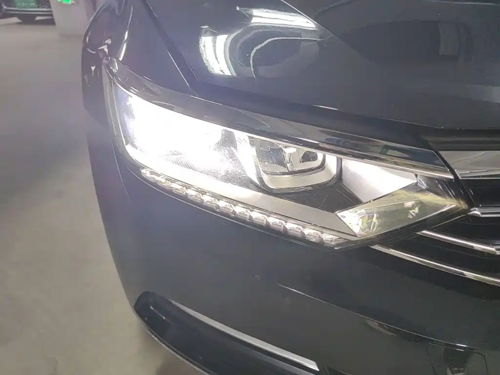 Volkswagen Magotan — миниатюра 8