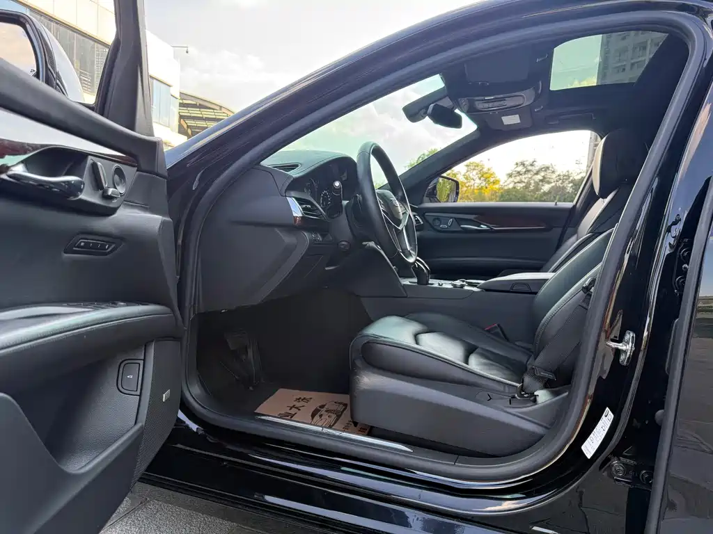 Cadillac CT6 — миниатюра 4