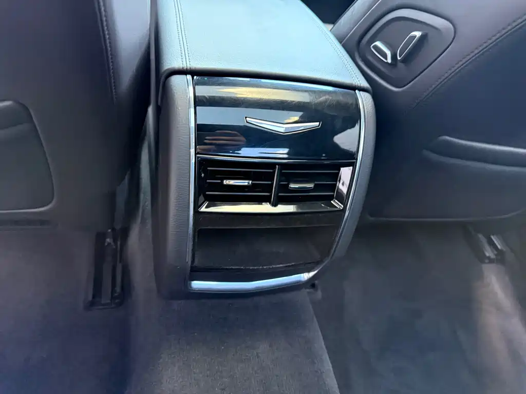 Cadillac CT6 — миниатюра 34