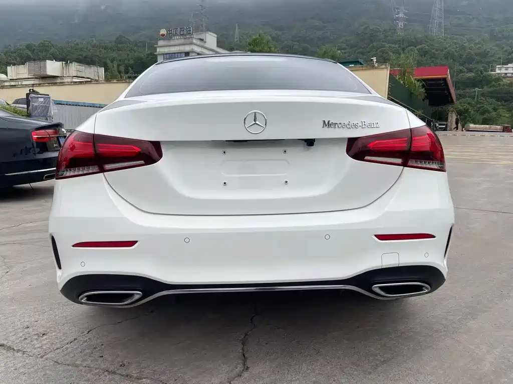 Mercedes-Benz A-Class — миниатюра 9