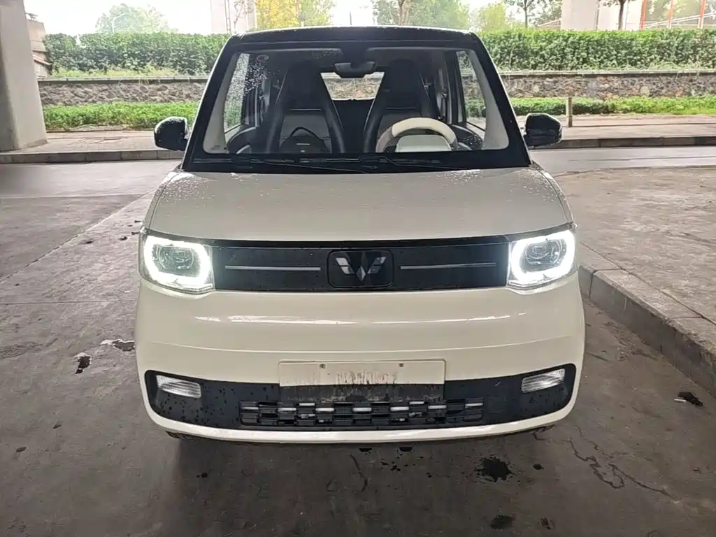 Wuling MINIEV — миниатюра 3
