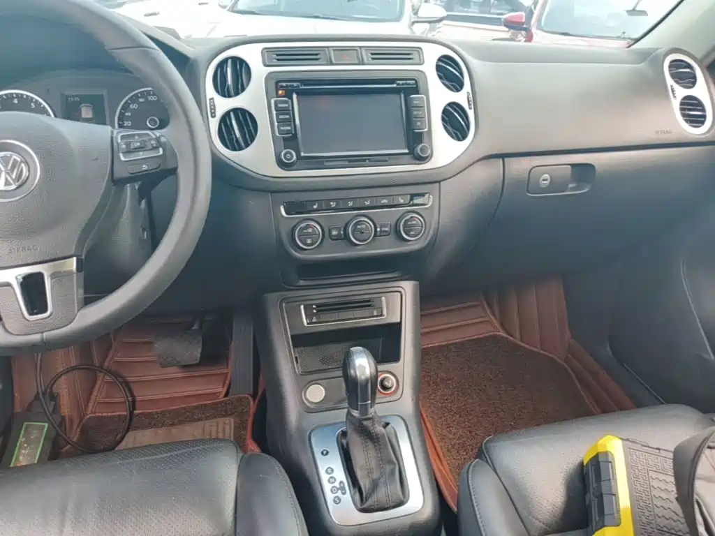 Volkswagen Tiguan — миниатюра 13