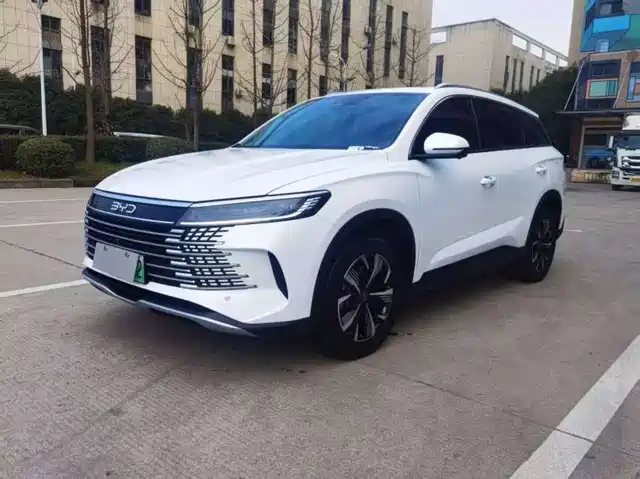 BYD SEA LION 05 DM I 2025