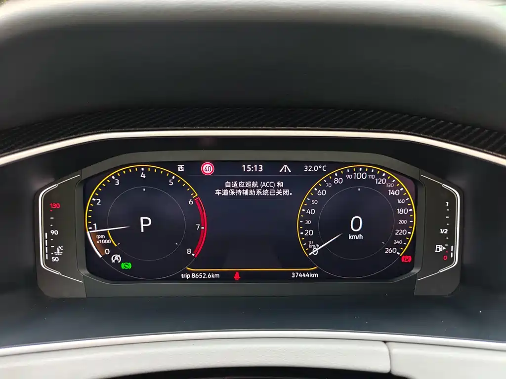 Volkswagen X — миниатюра 18