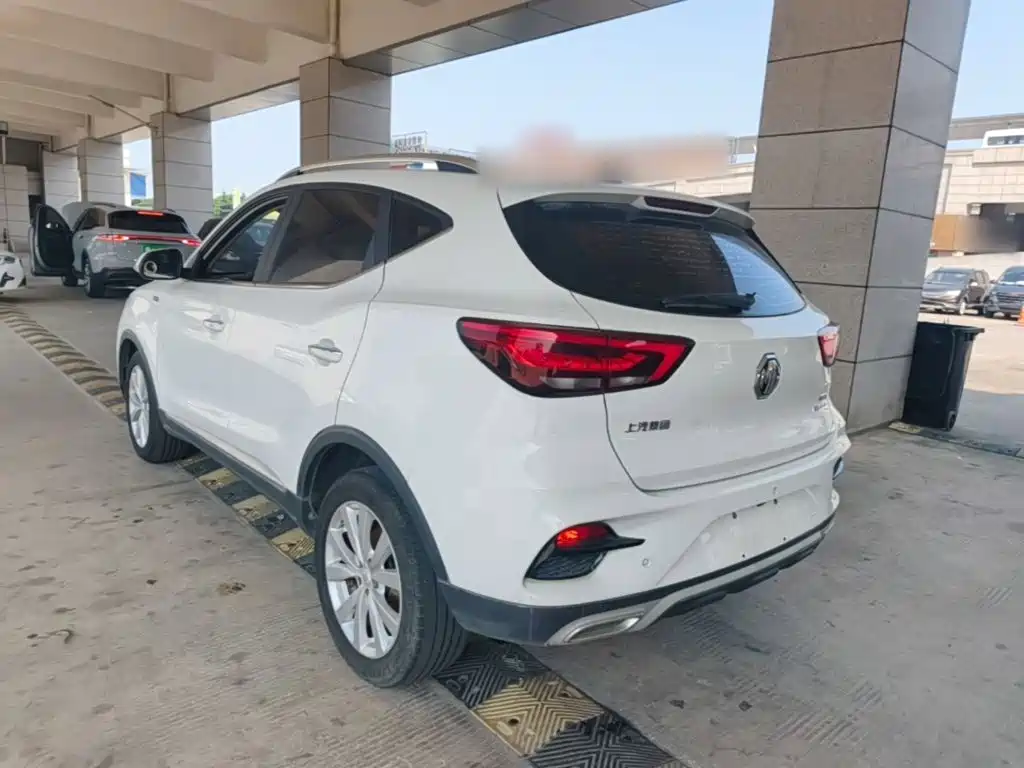 MG ZS — миниатюра 5