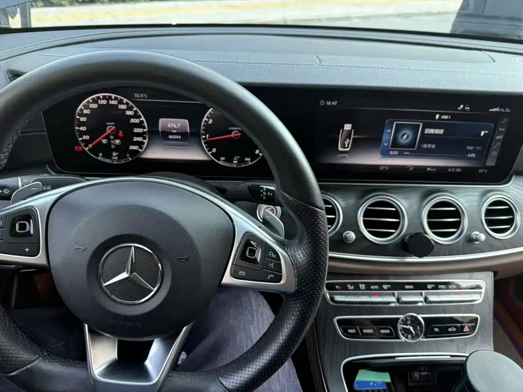 Mercedes-Benz E-Class E 2018 E 200 L Sport