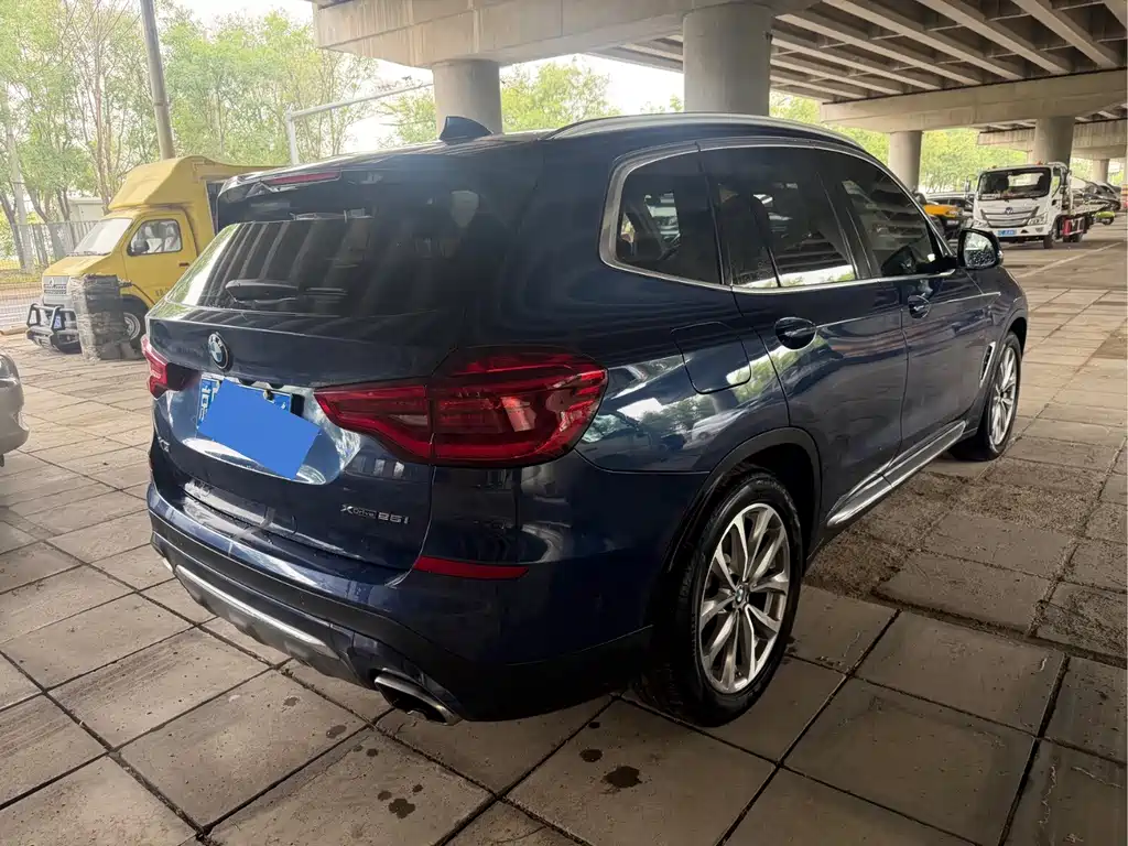 BMW X3 — миниатюра 3